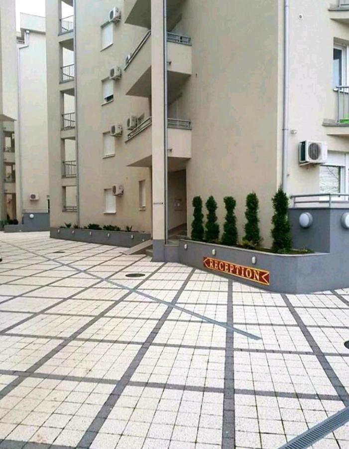 Royalwings Apartman ヤゴディナ エクステリア 写真